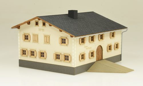 1690 Bausatz Bündner Wohnhaus "Chesa Val Tours"