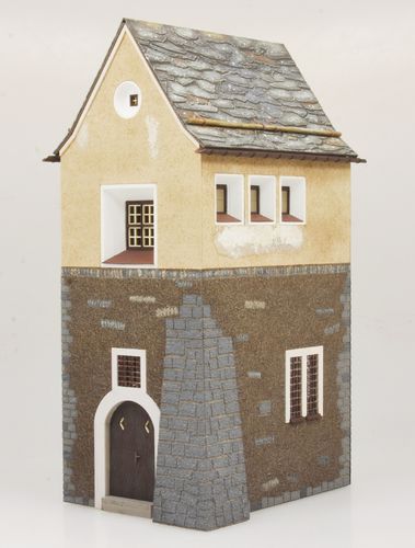 1610 Fertigmodell Schalthaus "Susch" RhB handcoloriert (Spur 0)